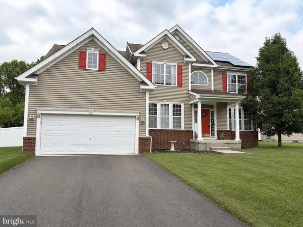 51 Homestead Dr, Pemberton, NJ 08068