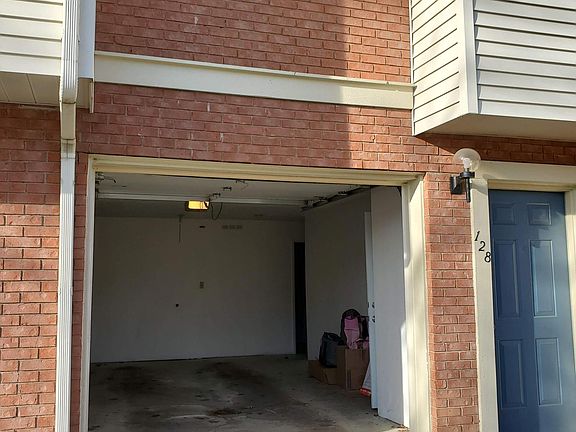 Garage with laundry room access