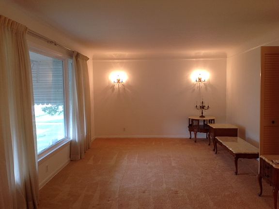 5th image of 23797 Shurmer Dr