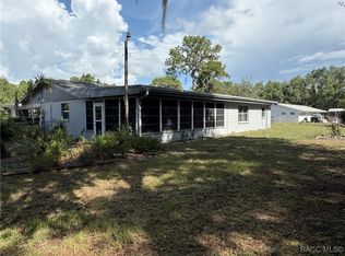 438 S Camellia Ave, Crystal River, FL 34429