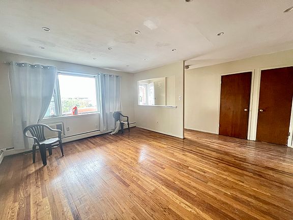 3rd image of 1934 82nd St Fl 2