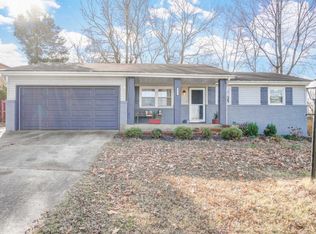 2236 E Lark St, Springfield, MO 65804