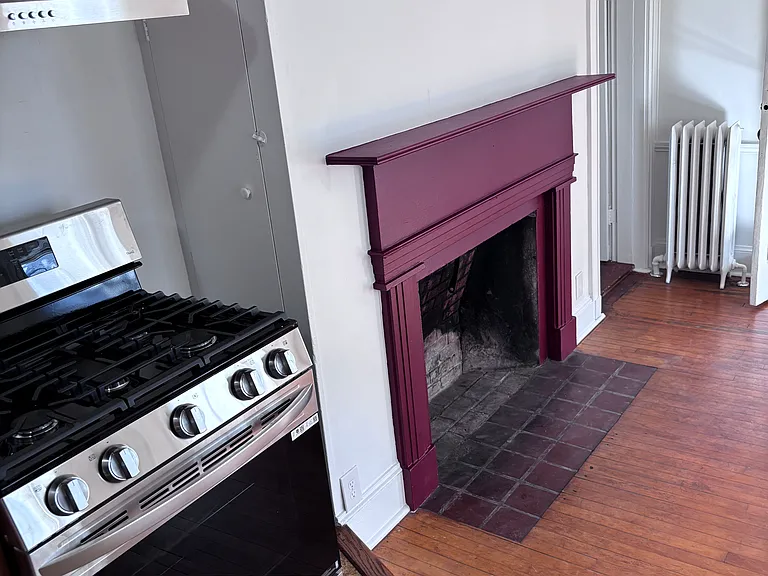 Range & LvRm fireplace