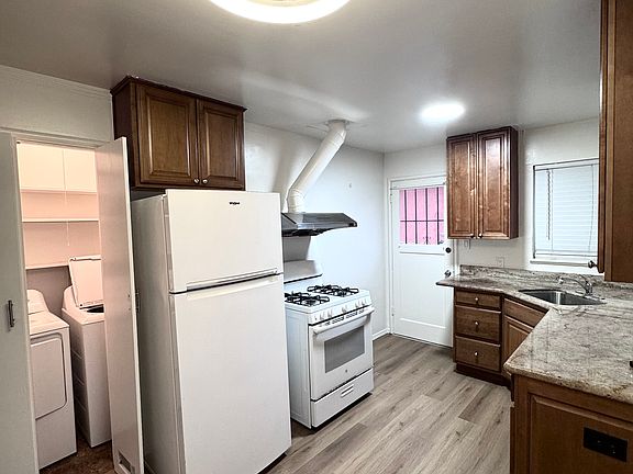 4th image of 317 Herma Ct #317