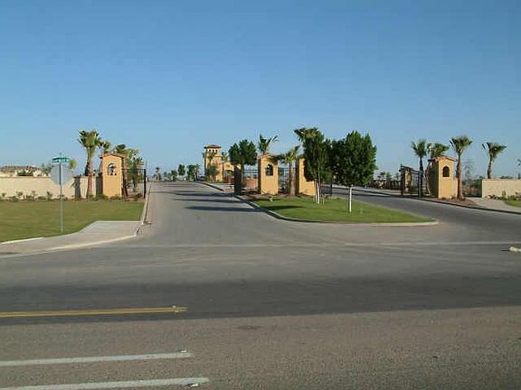 5th image of 13418 N La Vina Drive