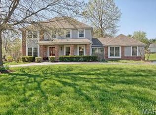 14891 Sycamore Manor Dr, Chesterfield, MO