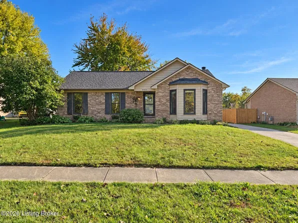 8404 McKenna Way, Louisville, KY 40291