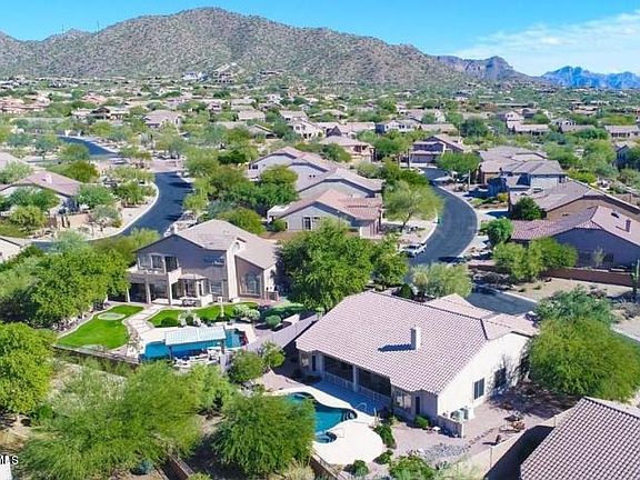 3rd image of 3764 N Canyon Wash Cir