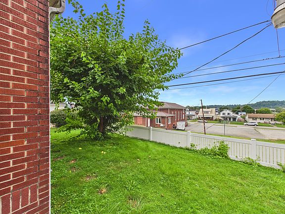 4th image of 1607 Chestnut St