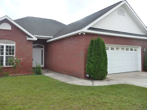 429 Falkirk Dr, Warner Robins, GA 31088