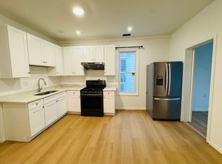 4140 S Campbell Ave #1F, Chicago, IL 60632