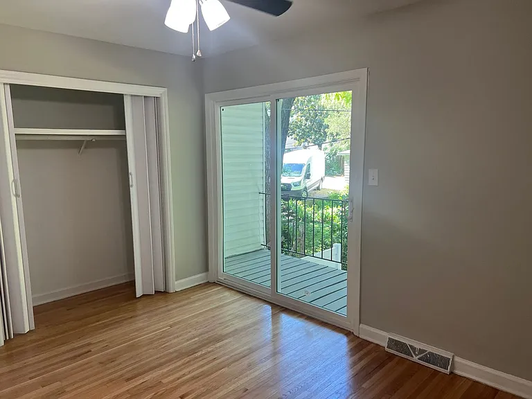 407 S Chester St #15 — Photo 14