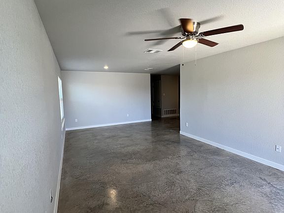 4th image of 1415 Shoshoni Trl #A