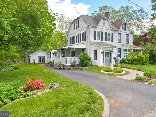 209 Riverview Rd, Swarthmore, PA 19081