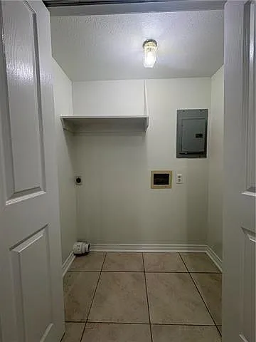 100 Wade St — Photo 6