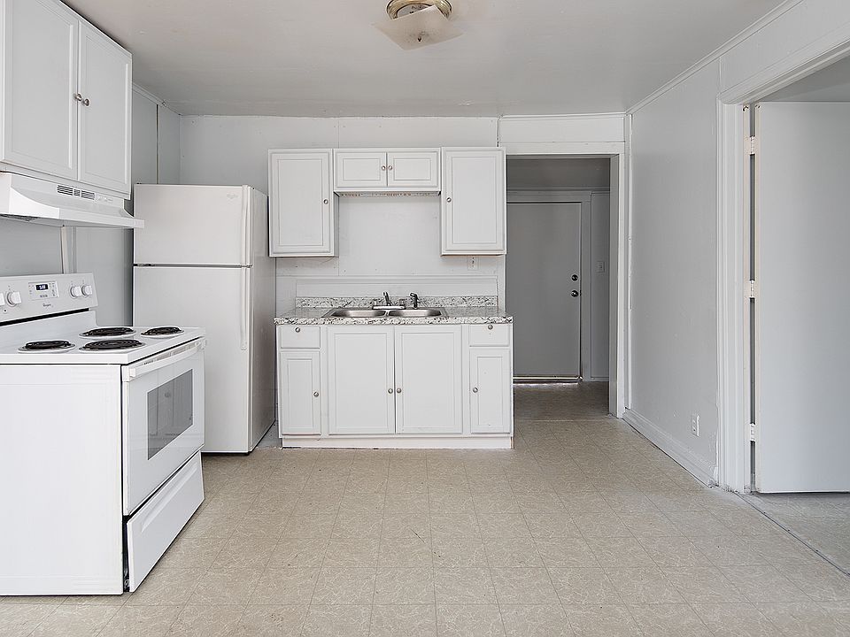 1st image of 515 W Davidson Ave