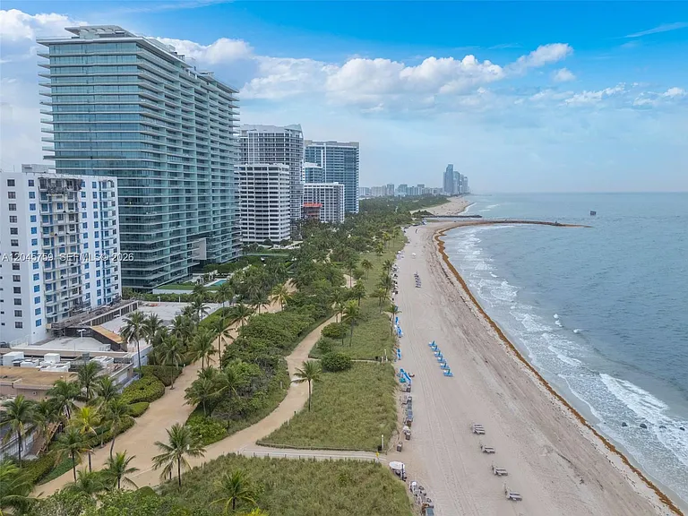 10185 Collins Ave #Penthouse 23 — Photo 24