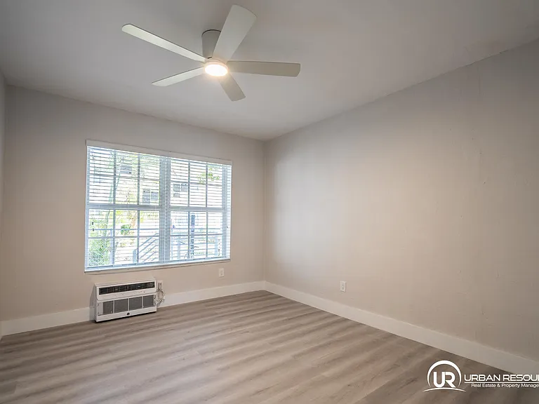 2420 Flamingo Dr #2 — Photo 24
