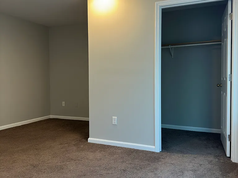 920 W Jefferson St #1 — Photo 9