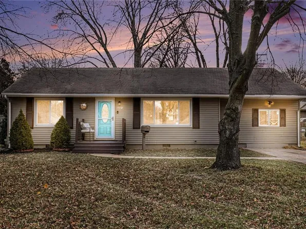 3221 S Crysler Ave, Independence, MO 64055
