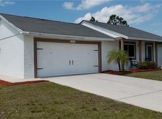 2204 Bunker Rd, Lehigh Acres, FL 33973