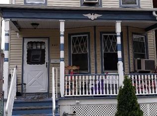 547 Neville St, Perth Amboy, NJ 08861