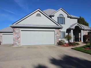 12236 Chesterbrook Ct, Fort Wayne, IN 46845