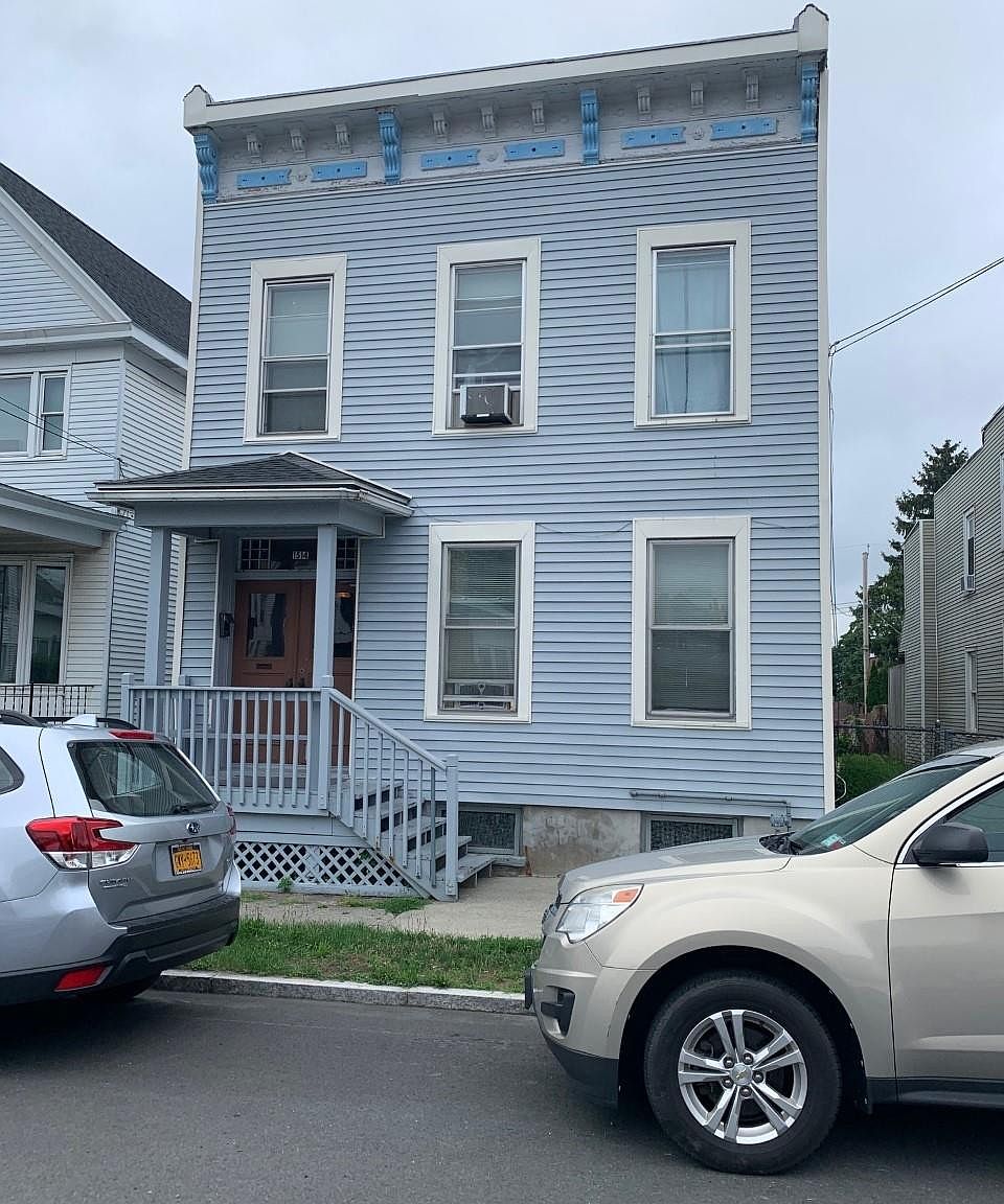 1514 6TH Avenue, Watervliet, NY 12189 Zillow