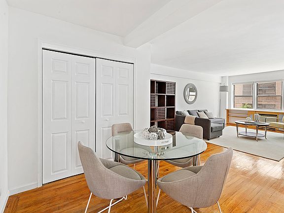2nd image of 321 E 45th St APT 6D