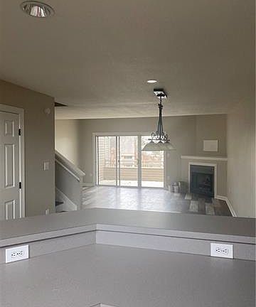 3rd image of 14536 Waterside Dr
