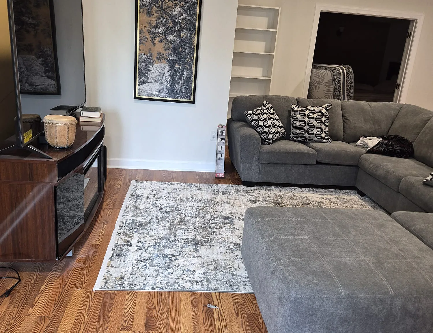 2 bed, 4631 sqft, $2,000 — Photo 1