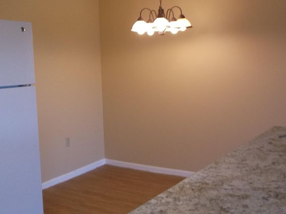 4th image of 800 N Fiske Blvd APT 214