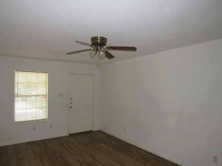 1623 Pontotoc Trce #A — Photo 3