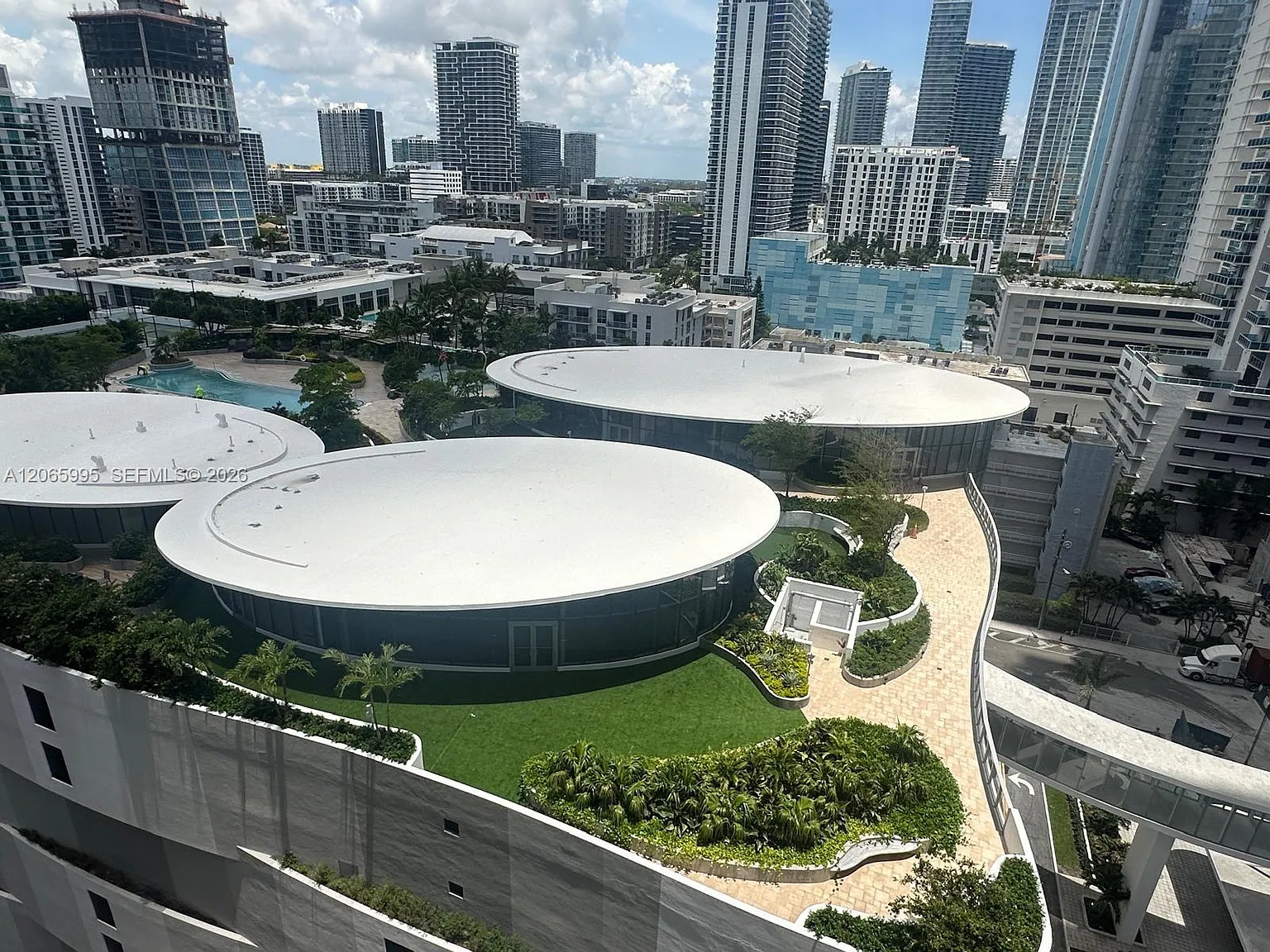 23 Biscayne Bay Condo — Photo 2
