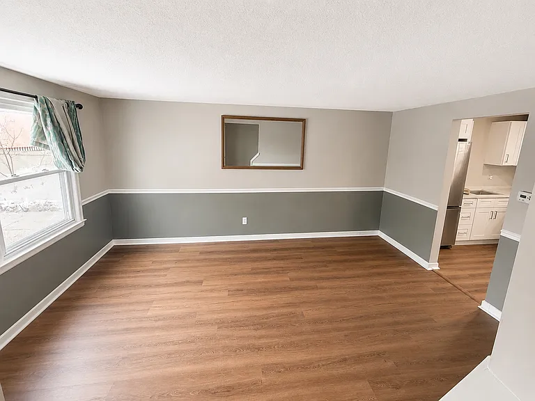 73 Redmond Ave — Photo 4