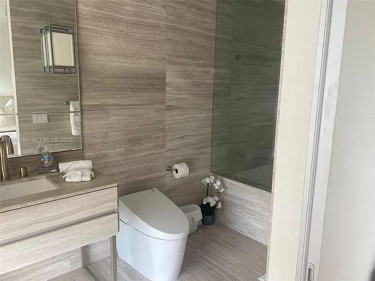 18975 Collins Ave #605 — Photo 9