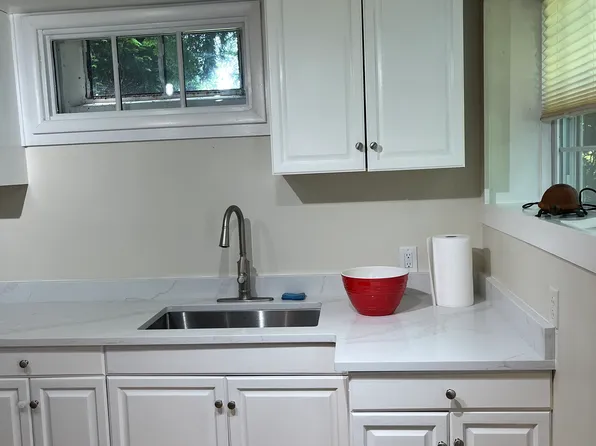 (undisclosed Address), Orange, CT 06477