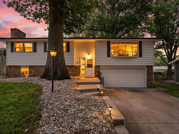 3133 Cleveland Ave, Michigan City, IN 46360
