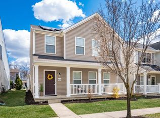8674 Prairie Frost Ln, Lewis Center, OH