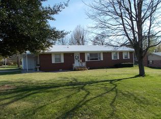 323 N Cedarbrook Dr, Monett, MO 65708