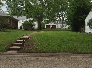 435 W Main St, Lebanon, IL 62254