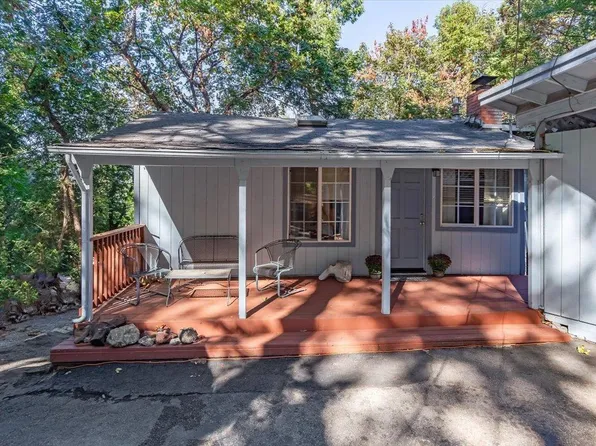 18109 La Verne Dr, Los Gatos, CA 95033