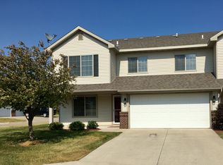 833 SE Crabapple Dr, Waukee, IA 50263