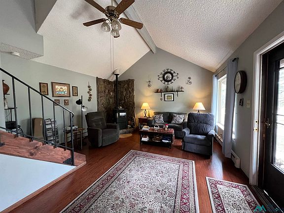 4th image of 13 Pendaries Village Ln
