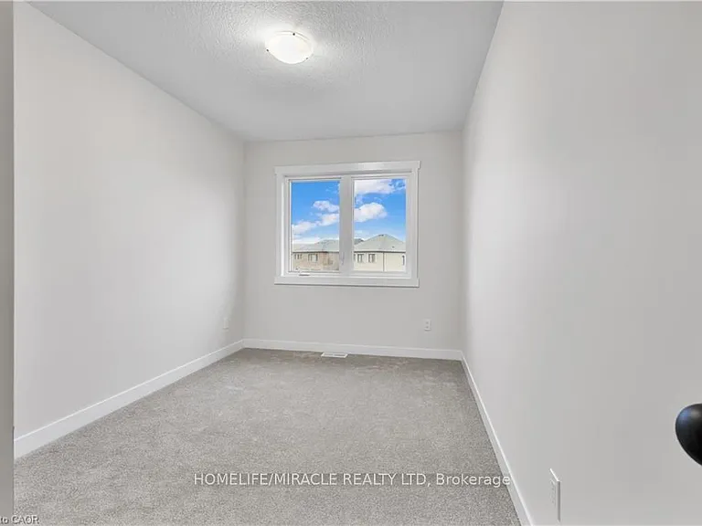 19 Wilkinson Ave — Photo 10