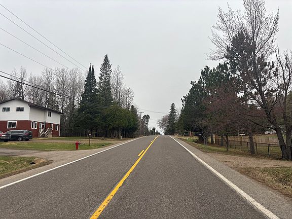 4th image of 11971 Town Line Rd