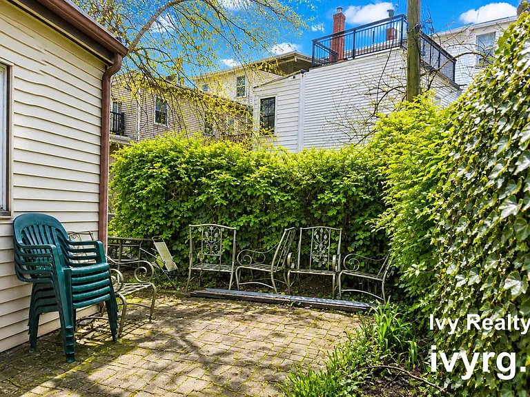 196 Dorchester St #HOUSE — Photo 22