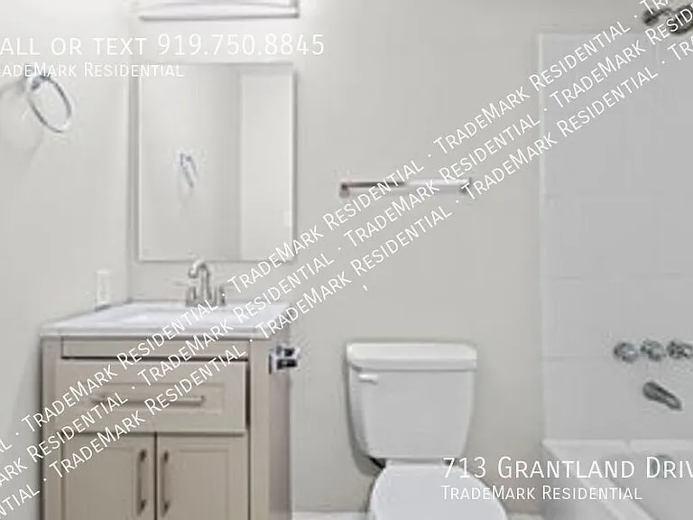 713 Grantland Dr — Photo 9