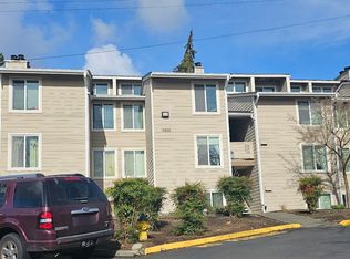 19855 25th Ave NE APT 311, Shoreline, WA 98155