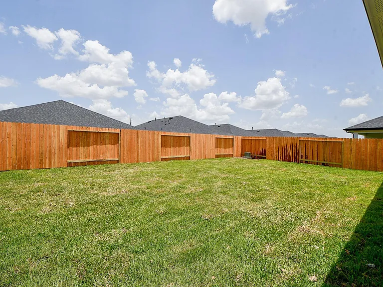 1115 Yaupon Dr — Photo 30